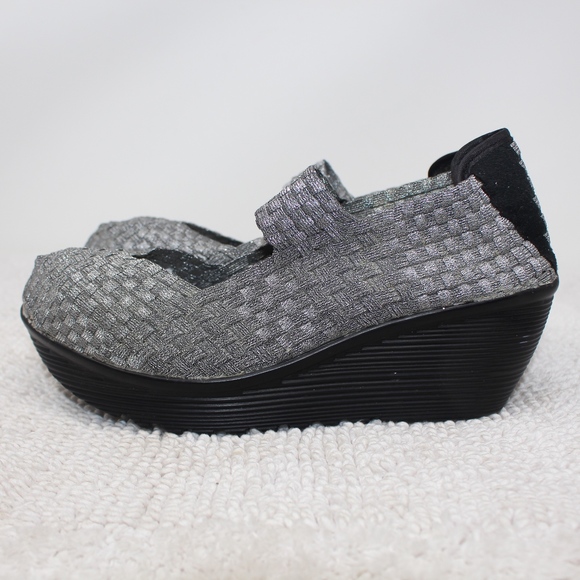 bernie mev. Shoes - Bernie Mev Lulia Woven Mary Jane Wedge Shoes Sz 9